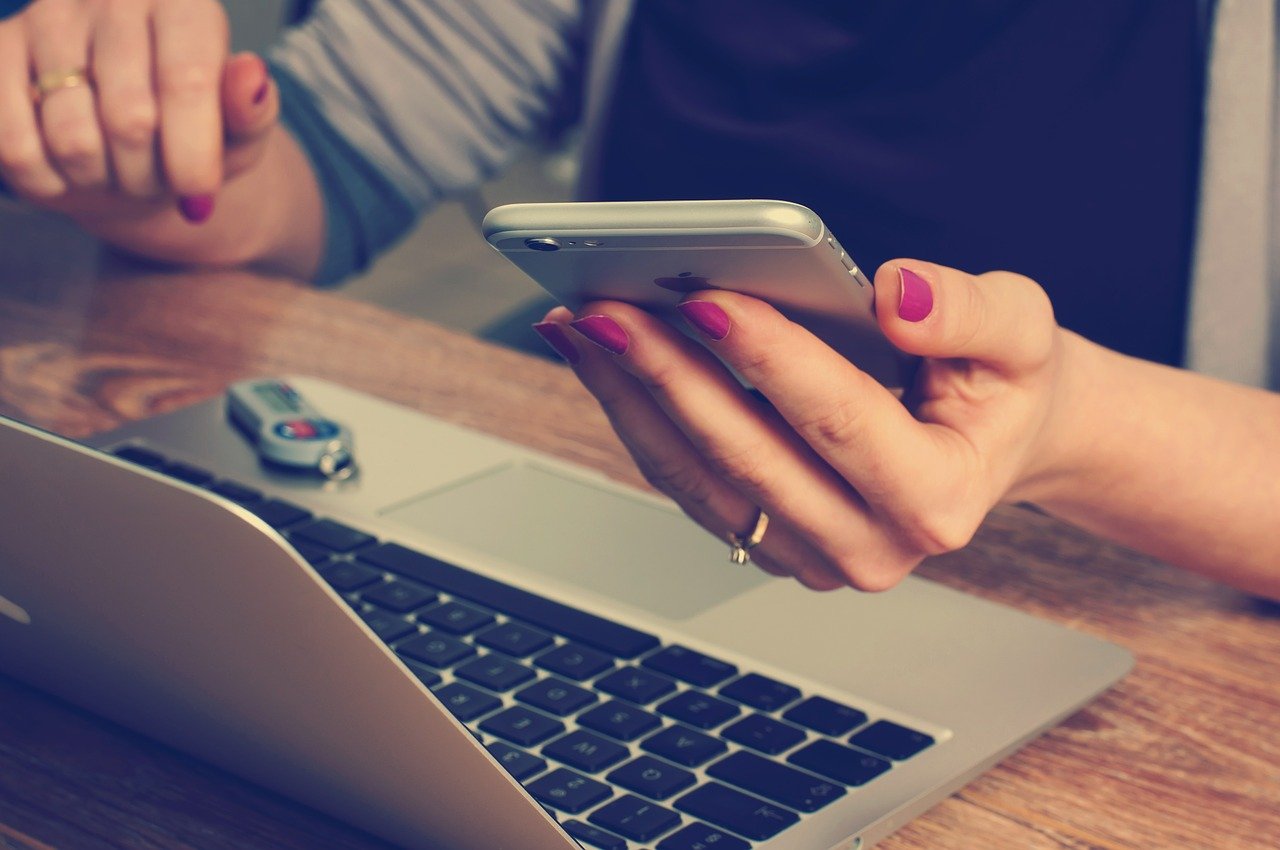 Cyberbullying and the power of virtual knowledge