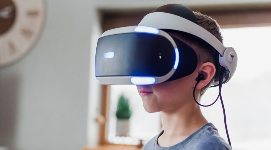 How can virtual reality put you at risk
