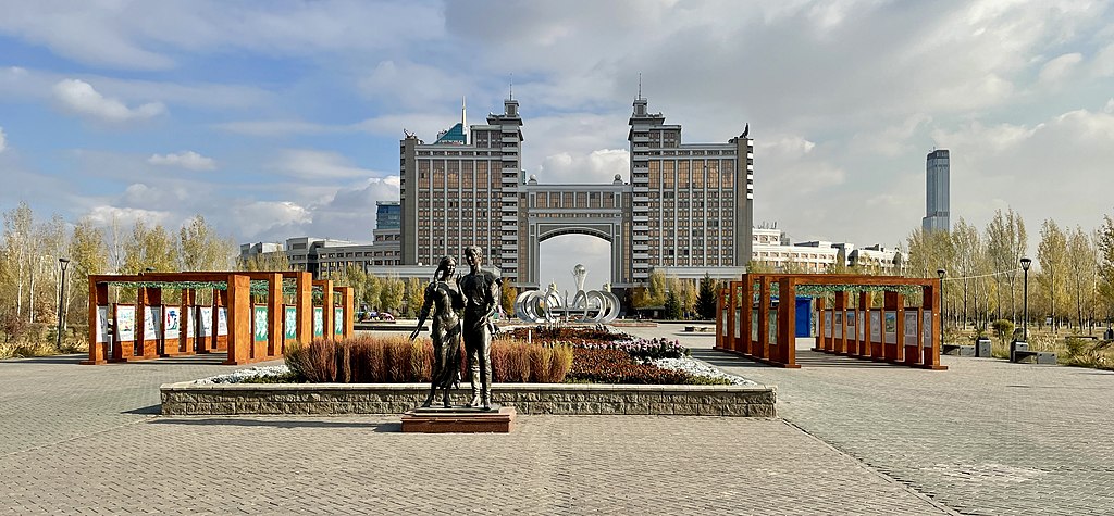 Kazakhstan's westward strategy - Global Comment - Vimarsana News