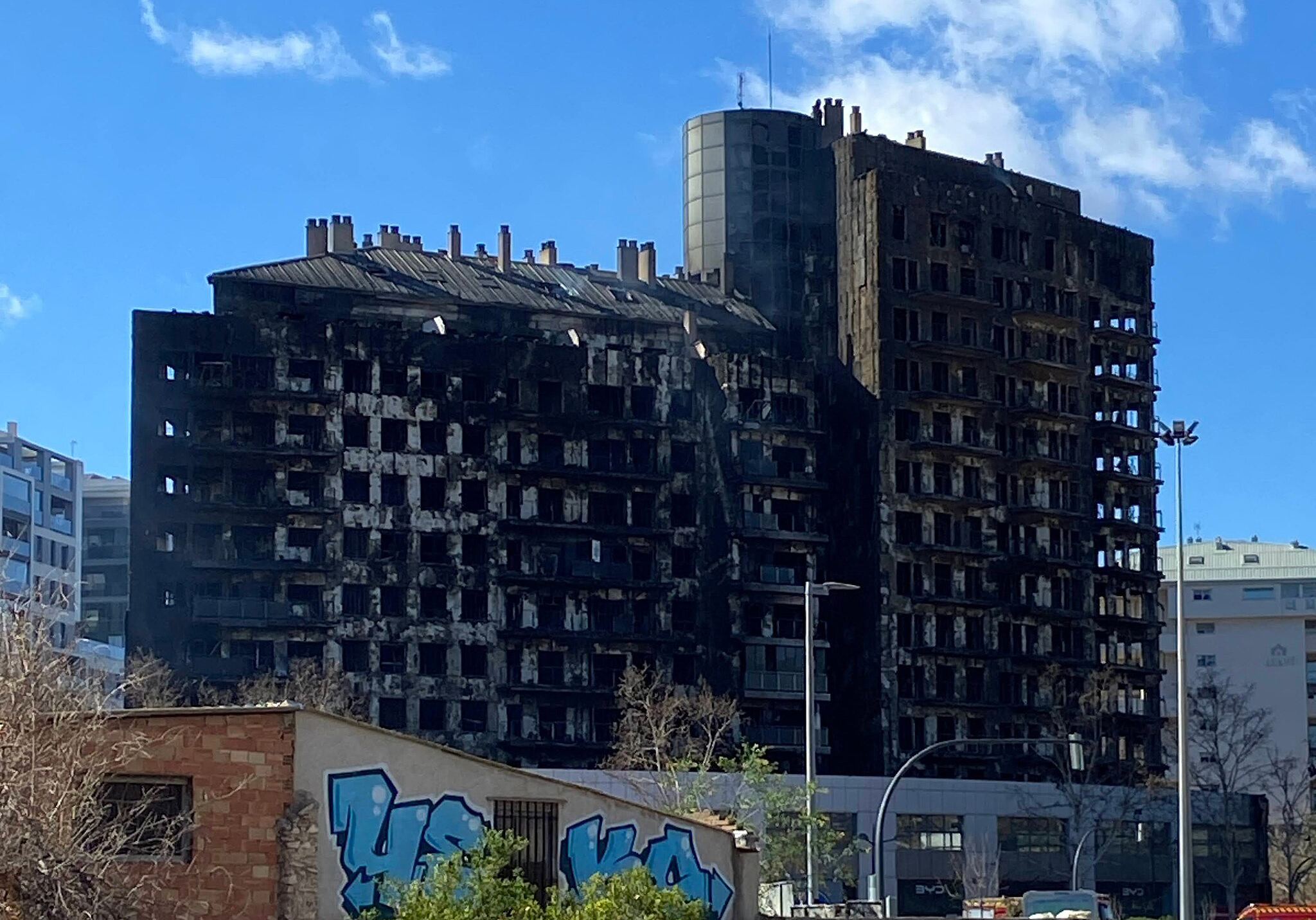 Perspectives on a collapsed mine and a voracious residential fire - Vimarsana News
